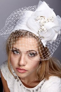 Bridal hat (Art. 009)